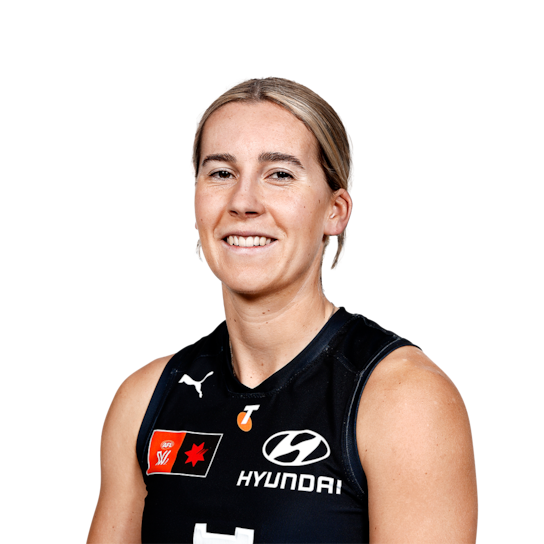 Mimi Hill wearing New Balance Furon Team V9 FG Womens Football Boots